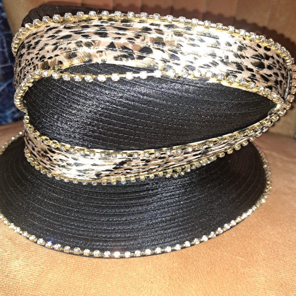 Hat - Picture 3 of 3